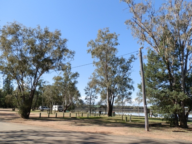 Yarrie Lake Campground, via Narrabri